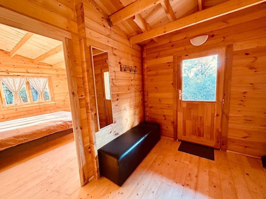 Chalet Bois Jacuzzi Bessan Luaran gambar