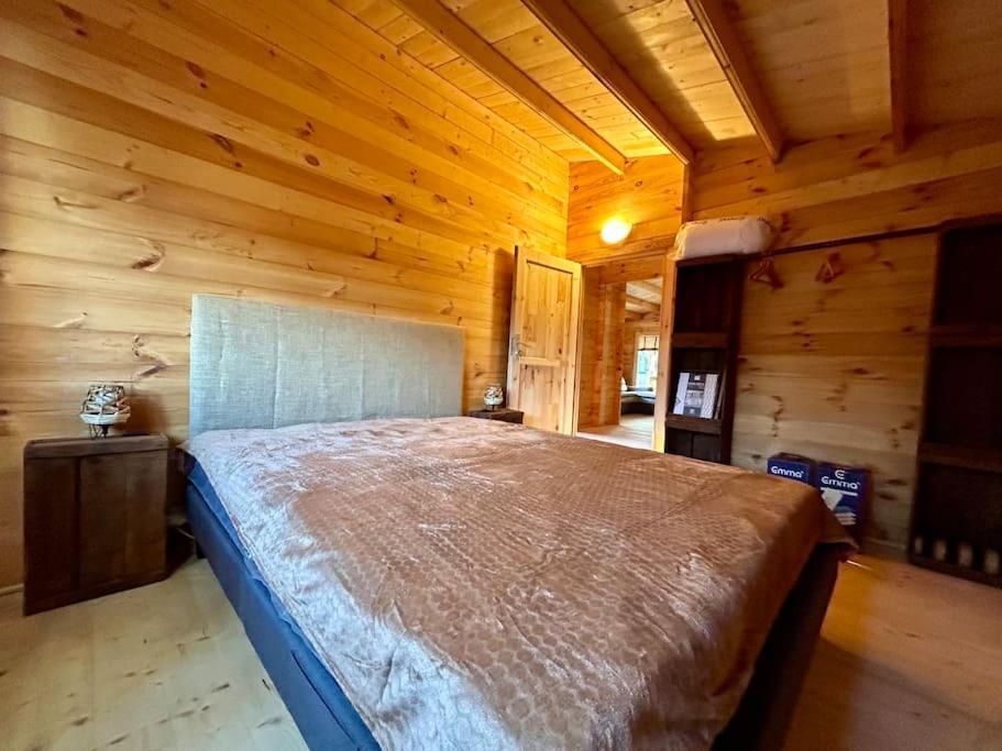 Chalet Bois Jacuzzi Bessan Luaran gambar